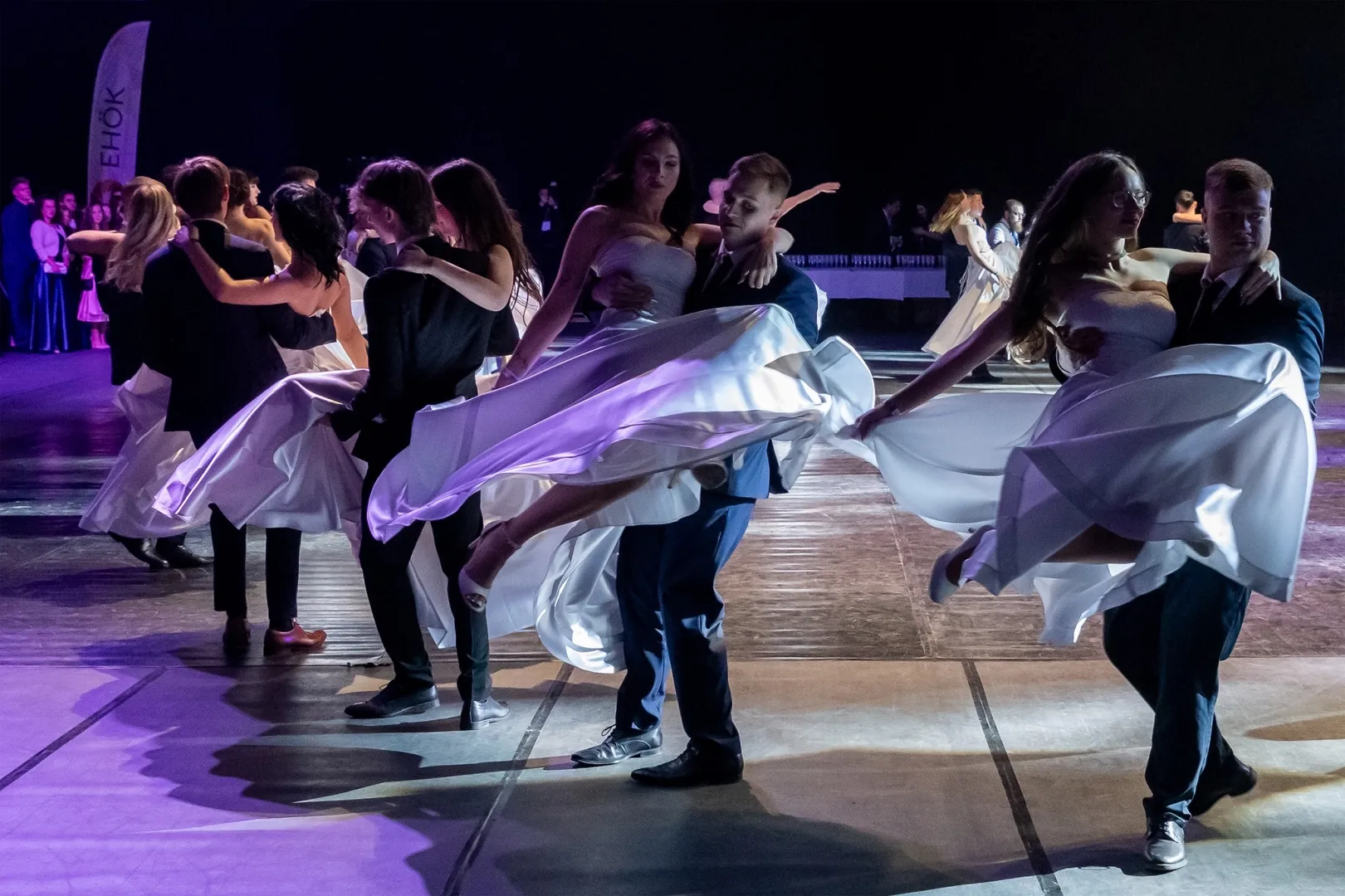 The opening dance of the freshmen enchanted the audience (Photos: András Adorján, Máté Dudás)